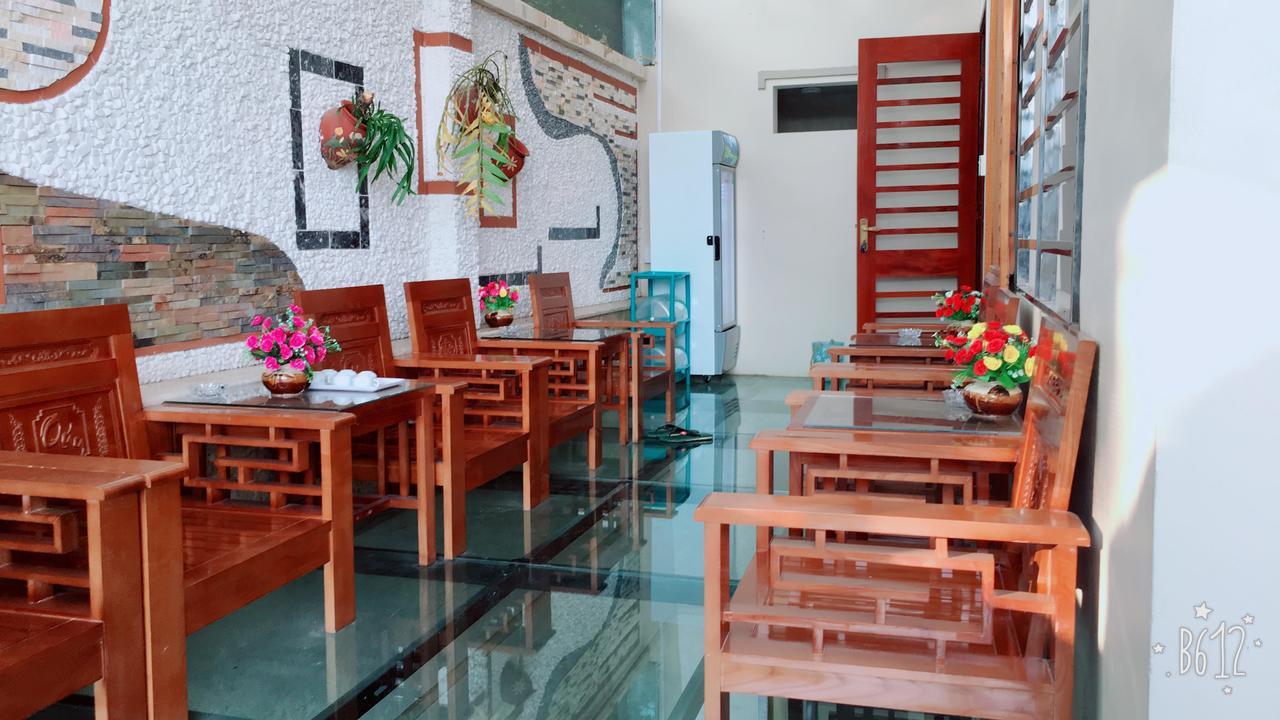 Duong Ha Hotel Као Банг Екстериор снимка